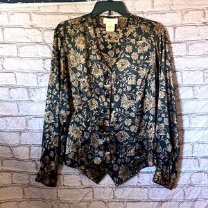 COPY - Christie & Jill 100 percent polyester blouse
